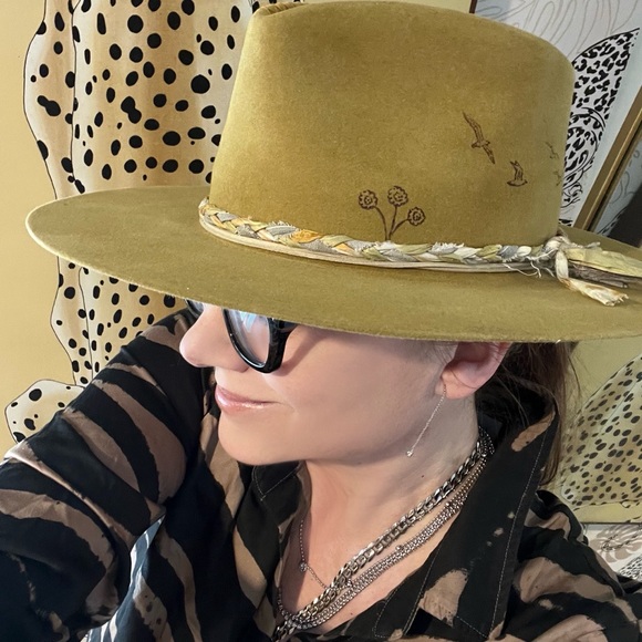 About Me - Picture 9 of 16